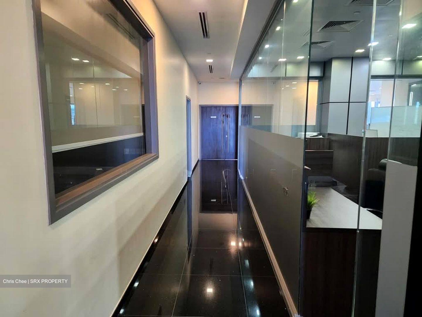 Fragrance Empire Building (D5), Office #572096721